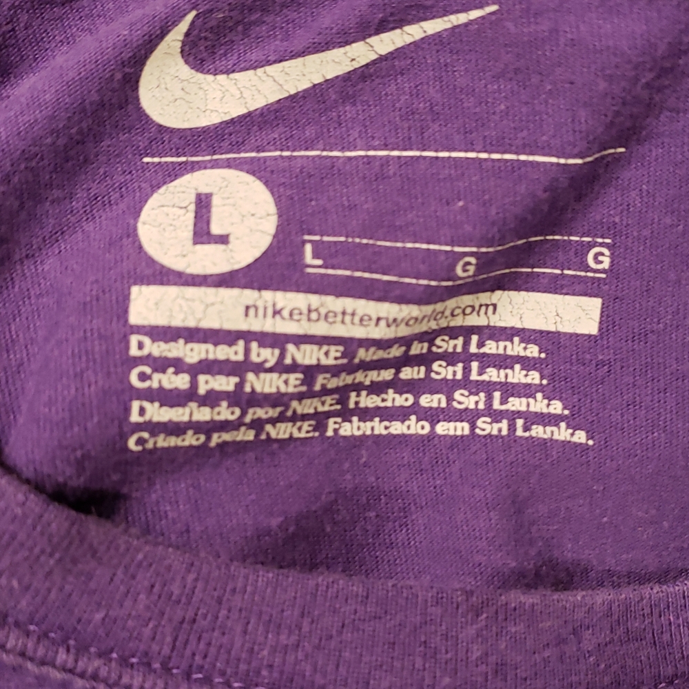 Nike flyer than most t-shirt - Picture 6 of 6